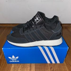 Adidas I-5923 (WORN ONCE, NEARLY PERFECT CONDITION)